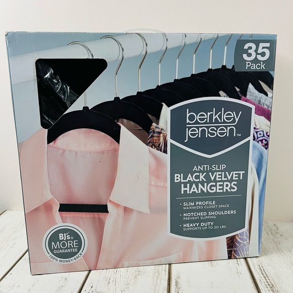 Berkley Jensen Other - Berkley Jensen 35 Black Velvet Non Slip Hangers
